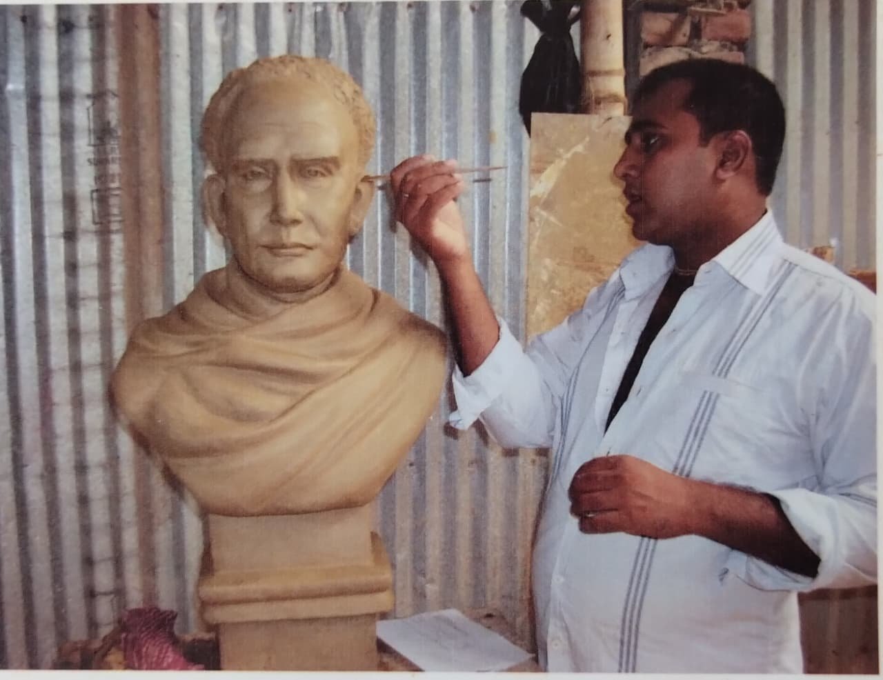 Fiber statue